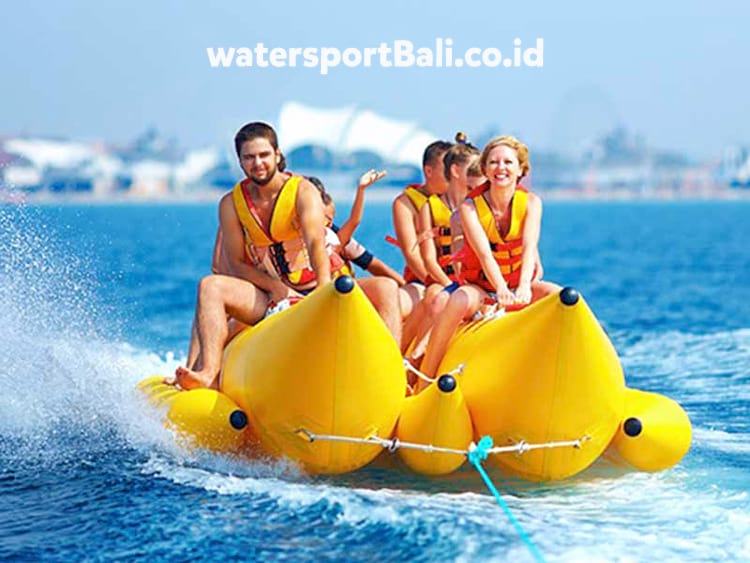 Banana Boat di Bali